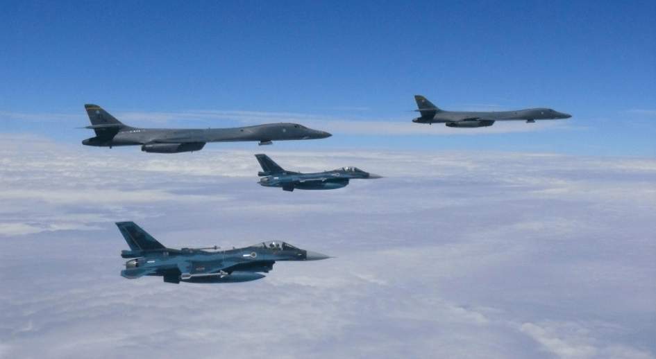B-1B bombers arrive on Guam ready to fight North Korea over its threat to bomb US territory Featured