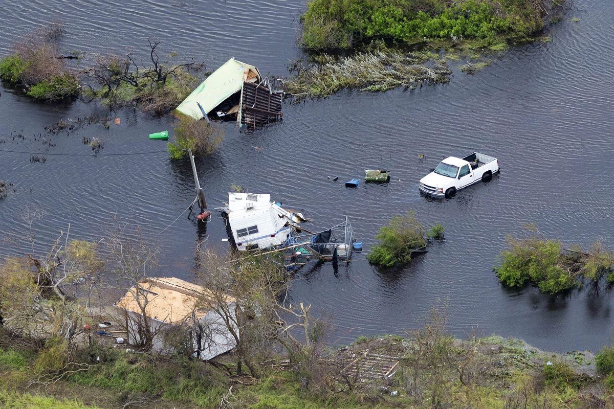 Army Strong: Nearly 10,000 Army personnel are helping with Hurricane Irma relief and recovery Featured