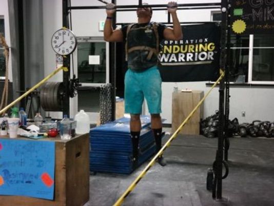 Sailor Sets World Record For Most Pullups In 24 Hours Featured