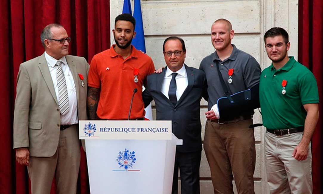 (VIDEO) Heroic Americans Become French Knights Featured