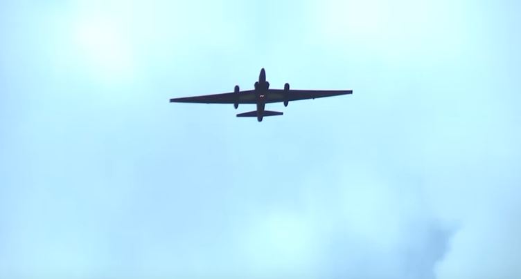 Simply Incredible! U-2 Dragon Lady Needs Some Unusual Landing Help (Video) Featured
