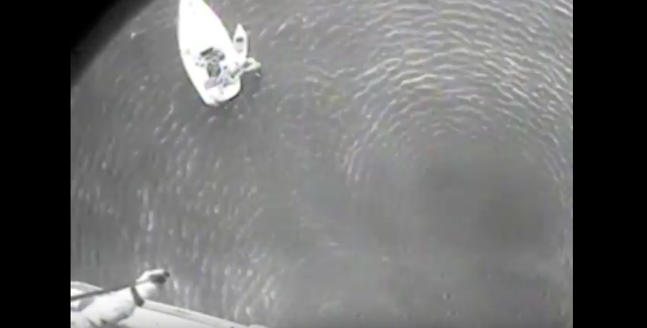 This Daring Christmas Eve Rescue By The Coast Guard Shows Why They Are The Best In The World Featured