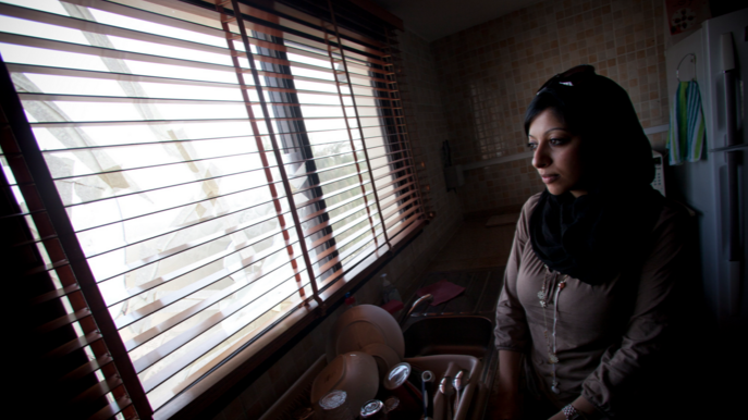 Extremist Country Of Bahrain Detains Human Rights Activist & Her 1-Year-Old Son Featured