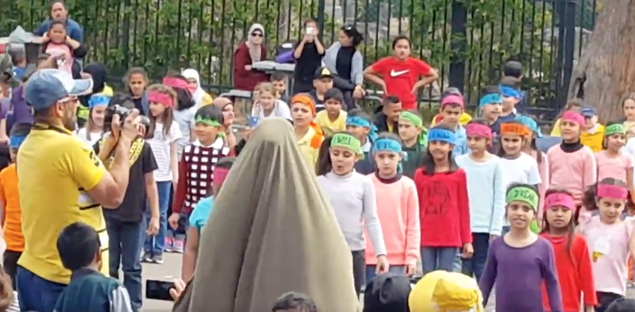 Young Islamic Students Threaten To Behead Teacher In Australia Featured