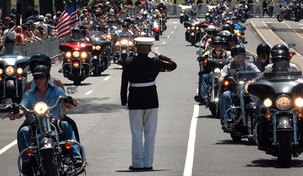 Approximately 900,000 Bikers & Supporters Gather To Mark More Than 30 Years Of Rolling Thunder Featured