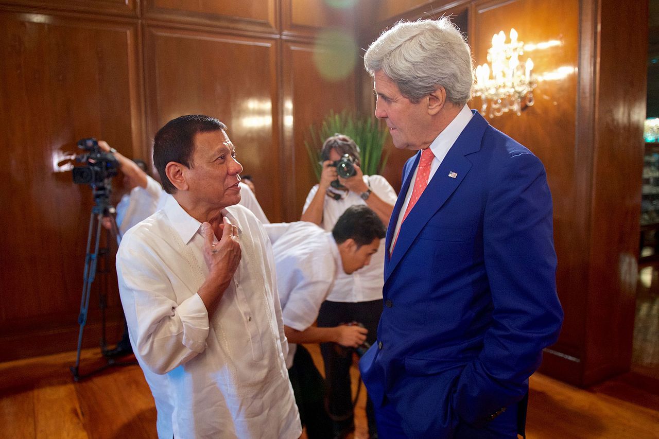 Secretary Kerry with Philippines' President Duterte