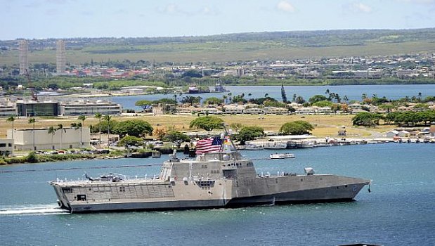 USS Independence docks in Pearl Harbor for joint exercises with Chinese (2 videos) Featured