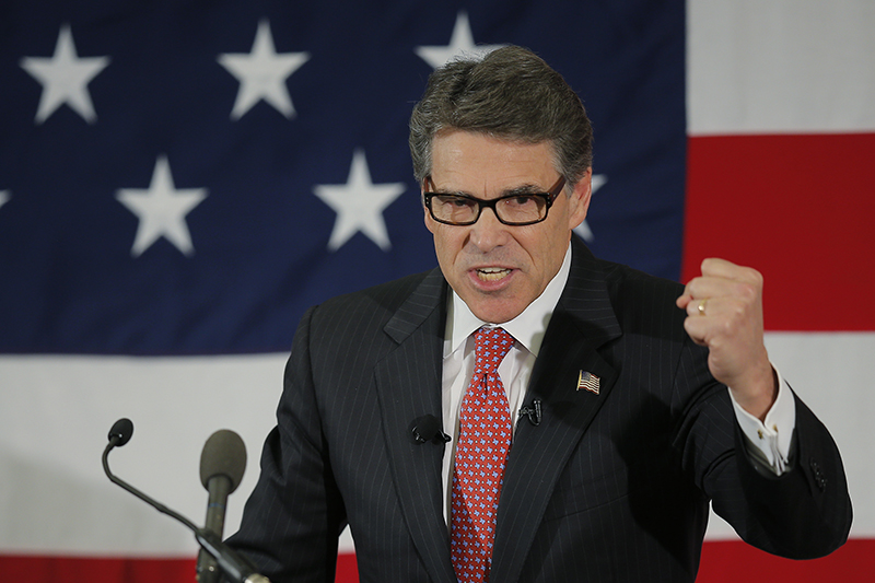 Fmr. Gov. Rick Perry Demands Retraction Of Report Slandering Chris Kyle’s Military Record Featured