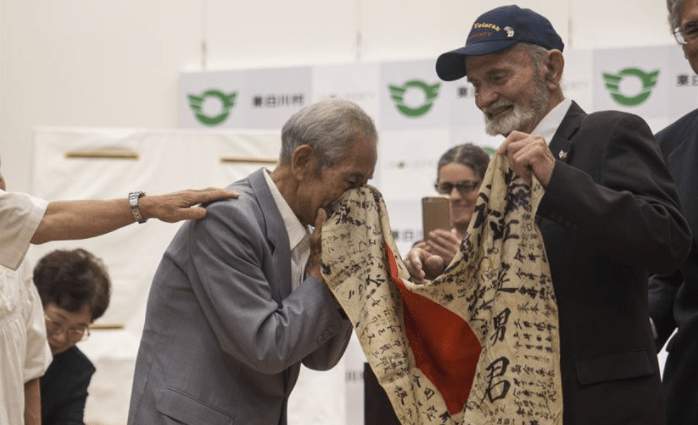 US Marine WWII veteran returns flag to fallen Japanese soldier’s family, 73 years later Featured