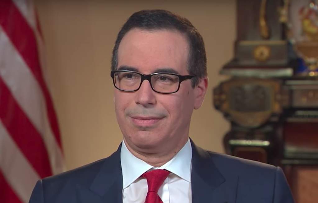Treasury Sec. Steve Mnuchin reportedly wanted to use a US Air Force jet for his honeymoon Featured