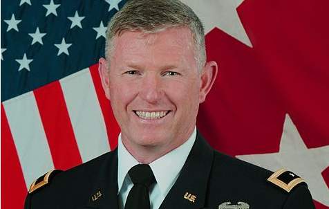 Army general suspended amid investigation into ‘racy’ Facebook messages with subordinate’s wife Featured