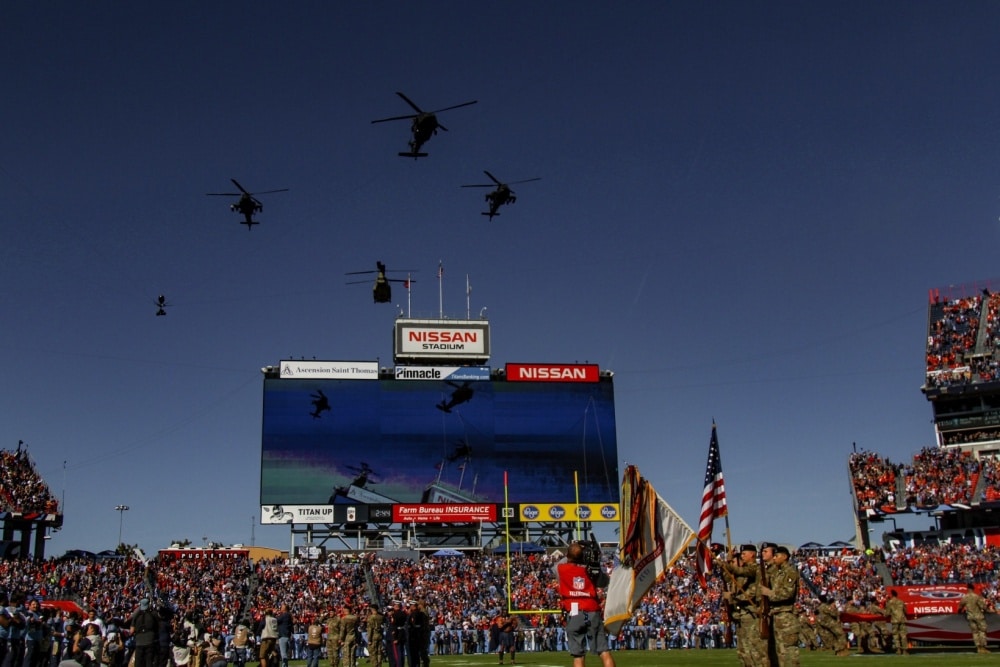 Video: NFL announcers Aikman, Buck caught criticizing military flyover