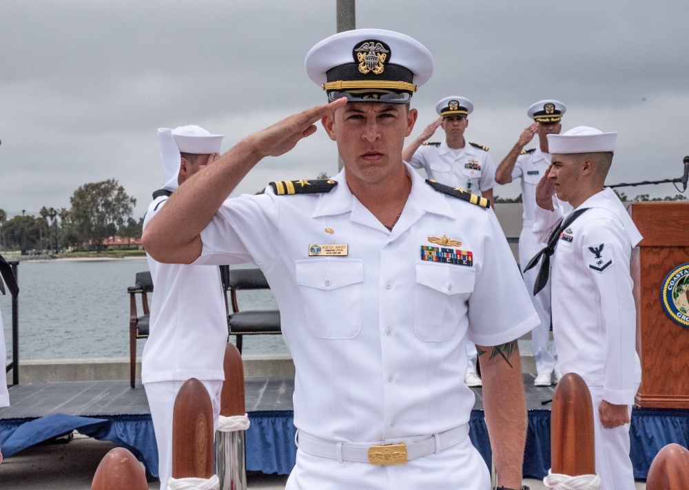 Lieutenant assumes command of Mk VI Patrol Boat - American Military News