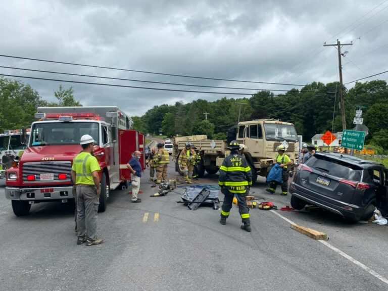 Pics 2 injured in PA car crash after colliding with military transport