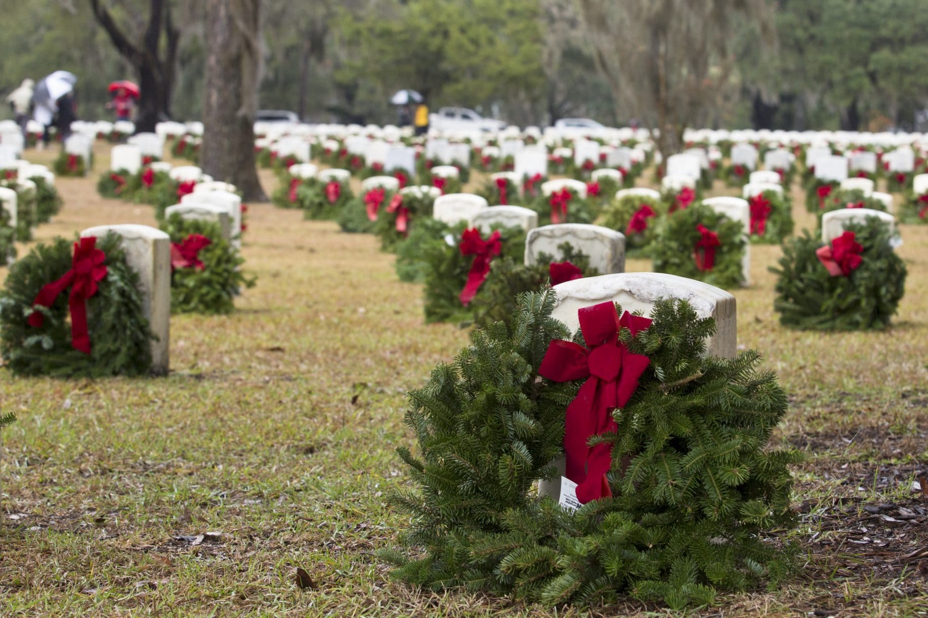 President Trump reverses cancelation of Wreaths Across America at ...