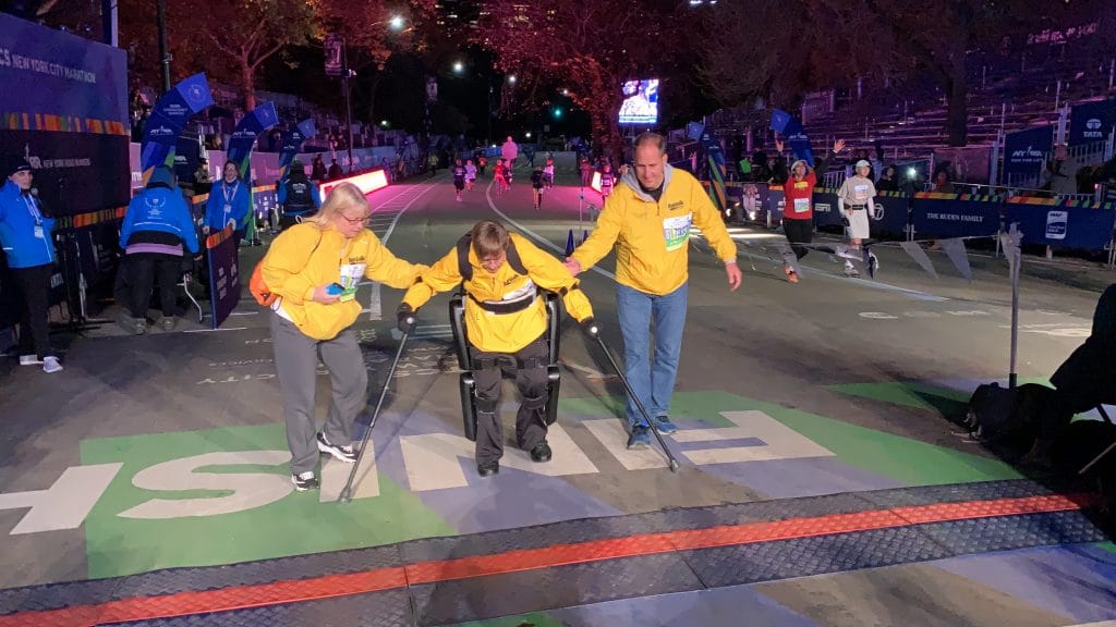 PHOTOS: 65-year-old paralyzed vet finishes NYC marathon in robot suit - American Military News