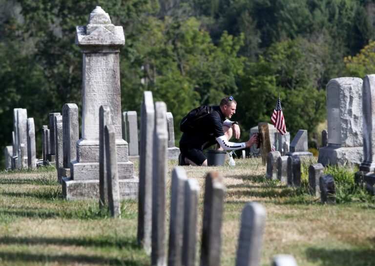 Volunteers clean 800 veterans’ headstones on a mission to remember N.J