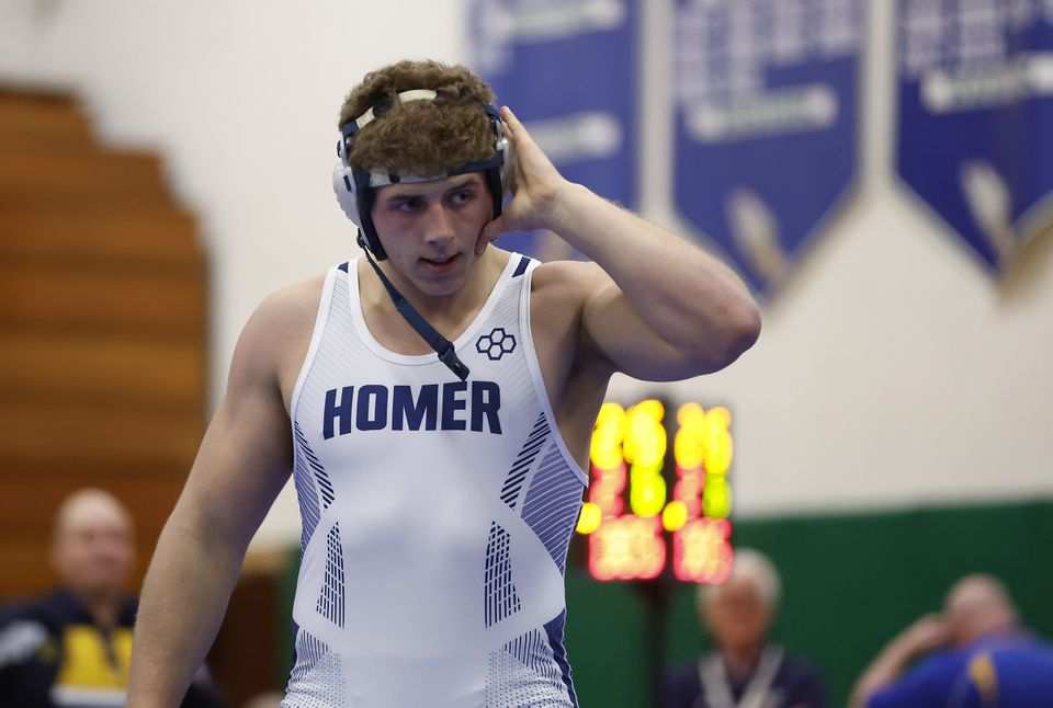 CNY wrestler committed to West Point gets one step closer to back-to-back NY state titles