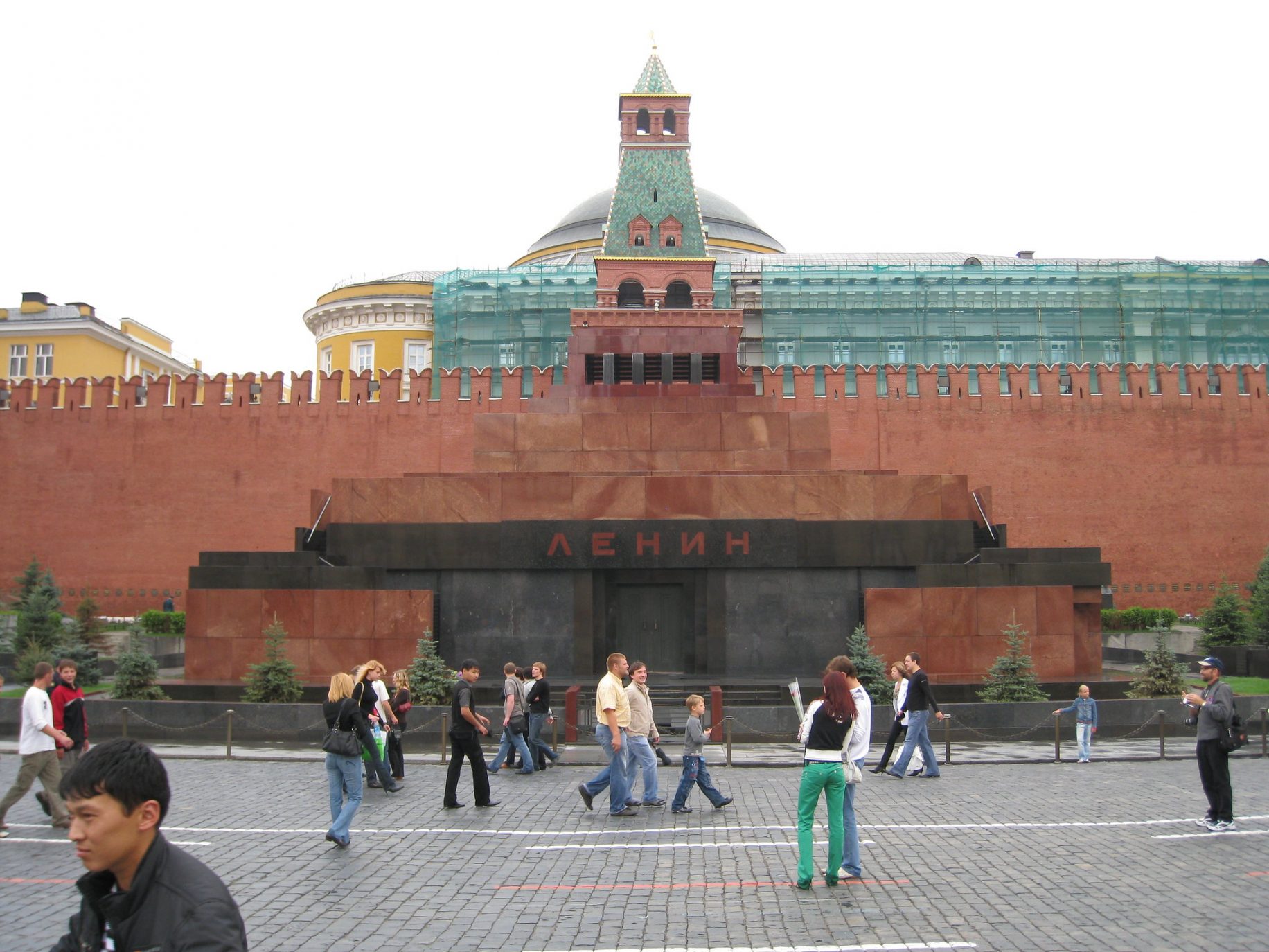 Мавзолей в.и Ленина на красной площади в Москве внутри