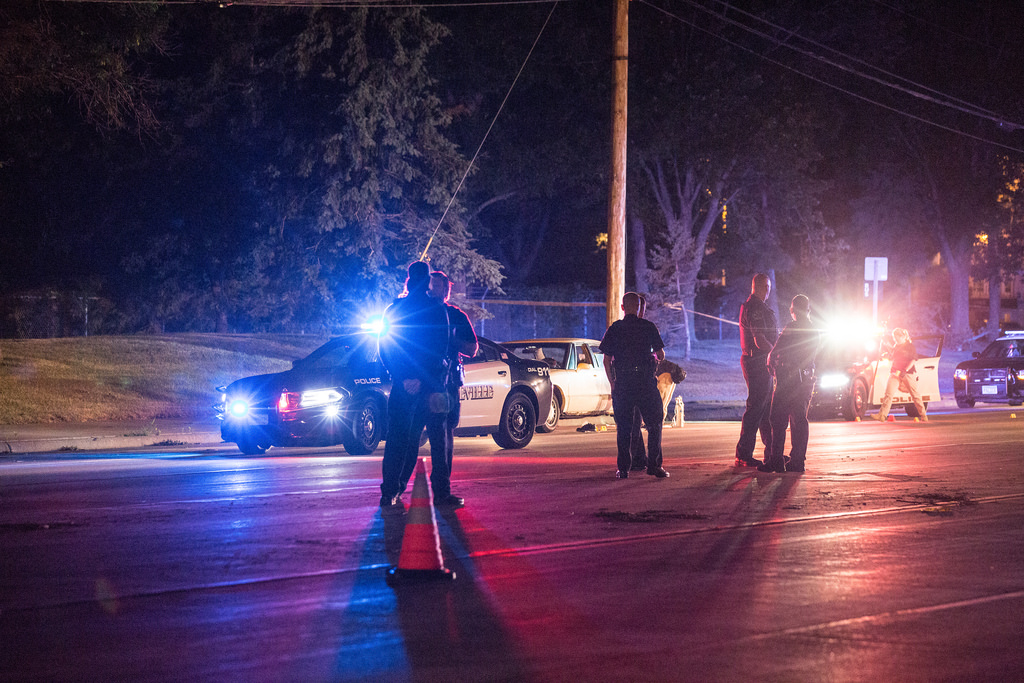 Armed Citizen Shoots Armed Suspect To Save Arizona State Trooper’s Life Featured