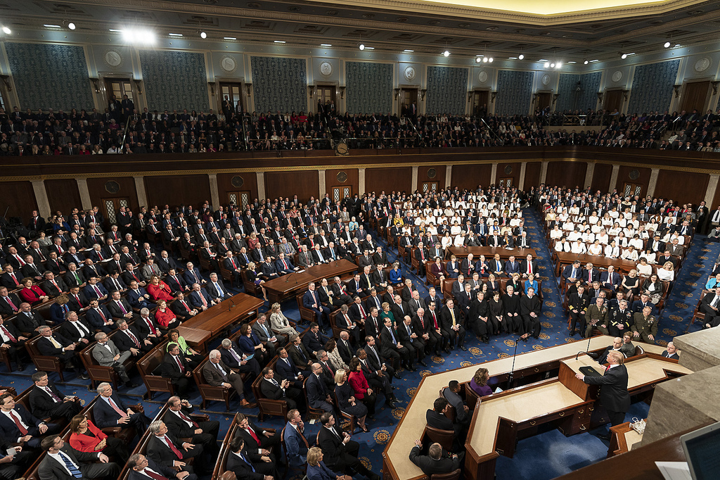 House denounces Trump transgender ban | American Military News