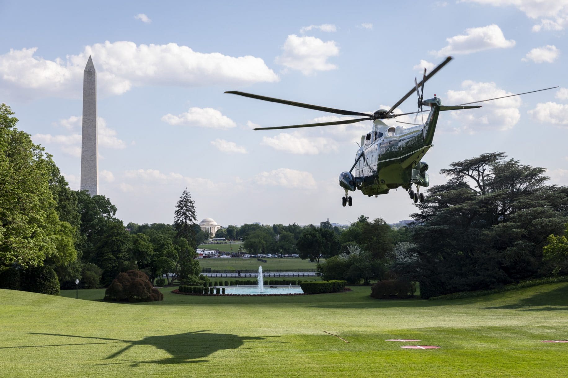 Trump July 4 flyover to show off experimental new Marine One helicopter ...