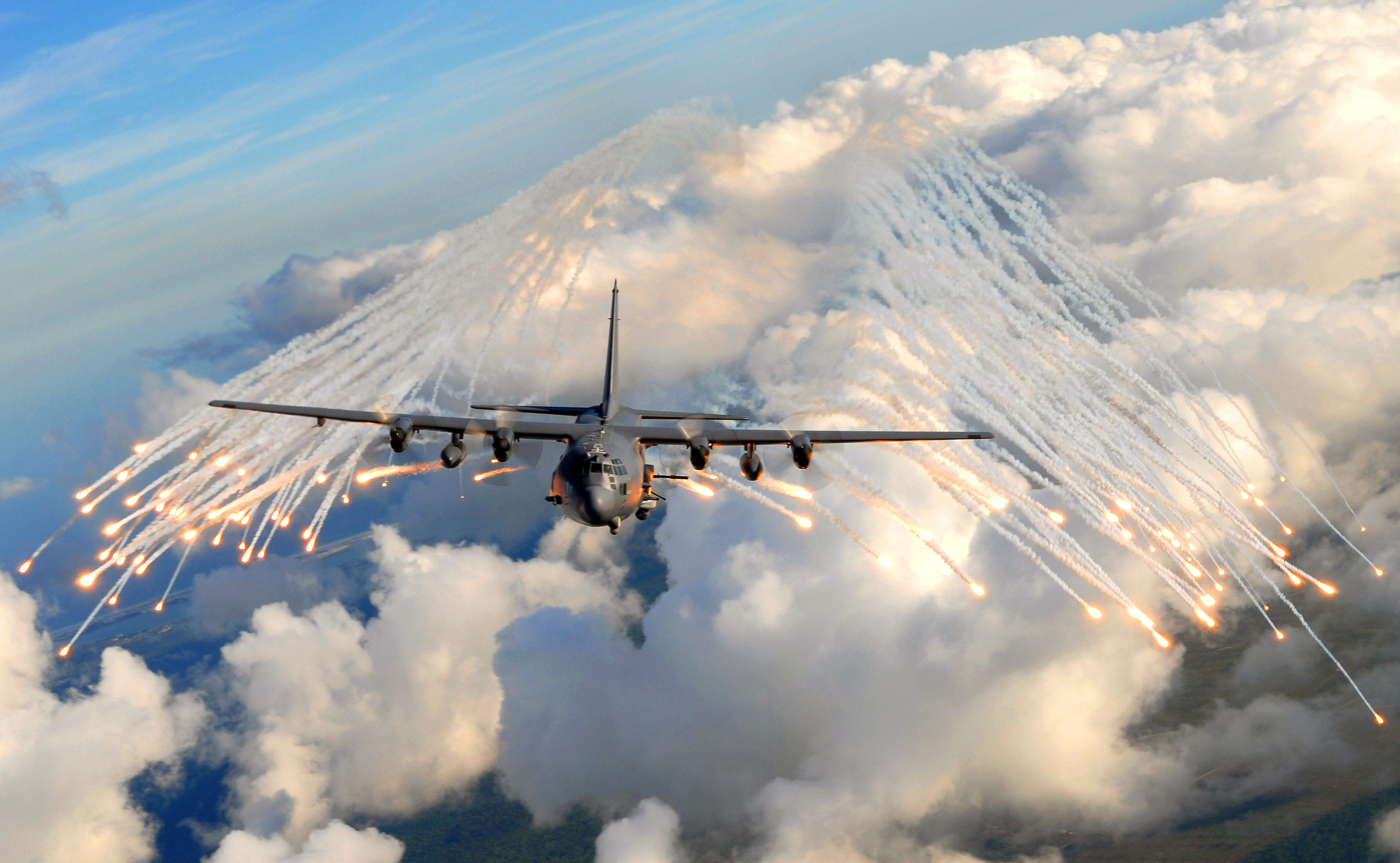 AC-130_Over_Hurlburt