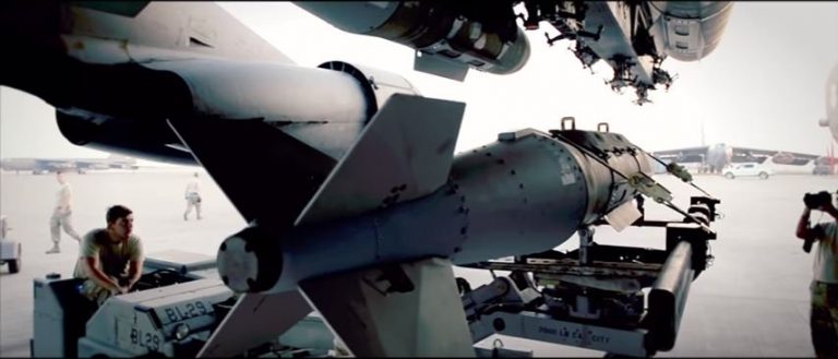 Watch US Air Force Airmen Turn A B-52's 2,000-pound Warheads Into Smart ...