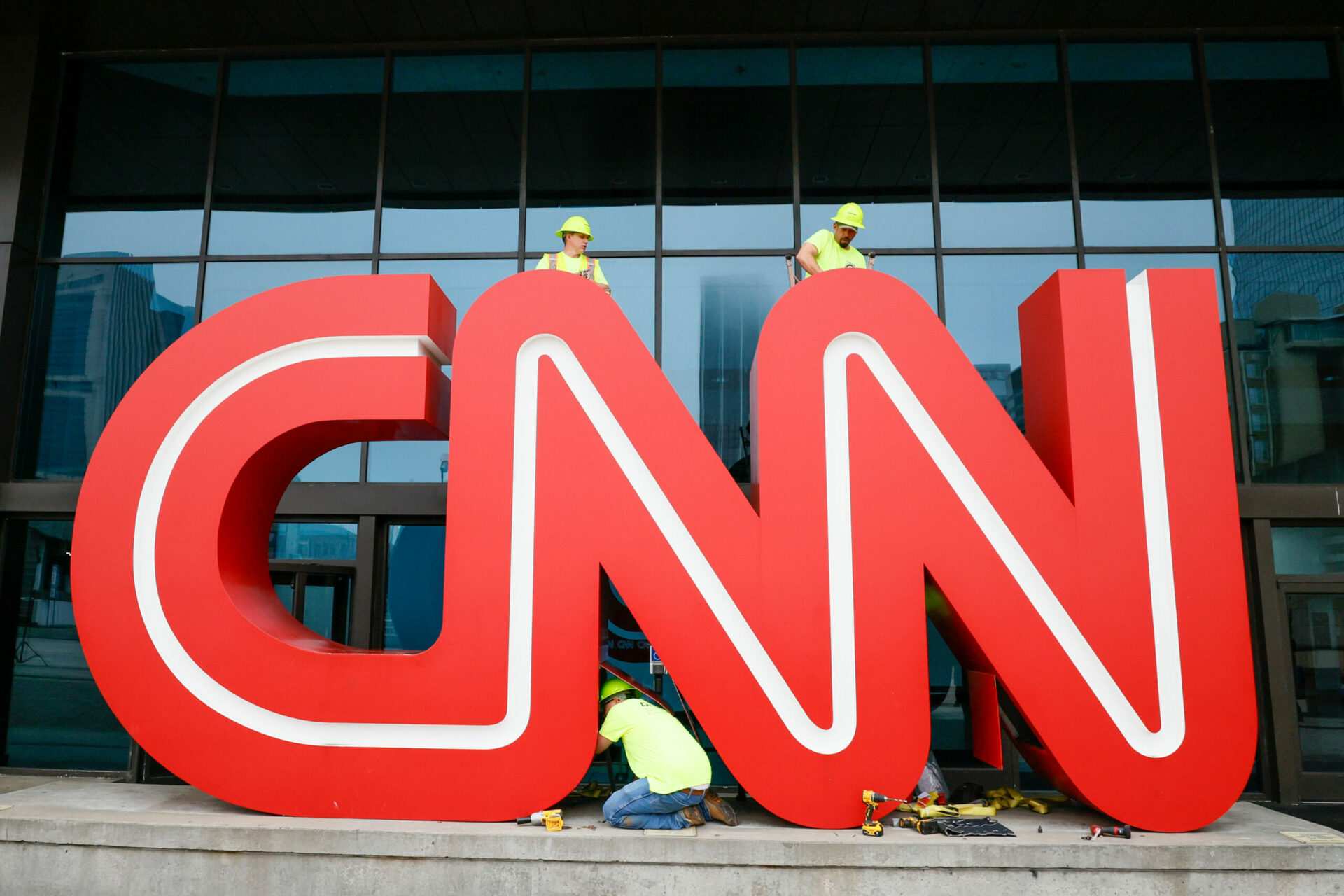 CNN cutting hundreds of jobs after 2024 election: Report