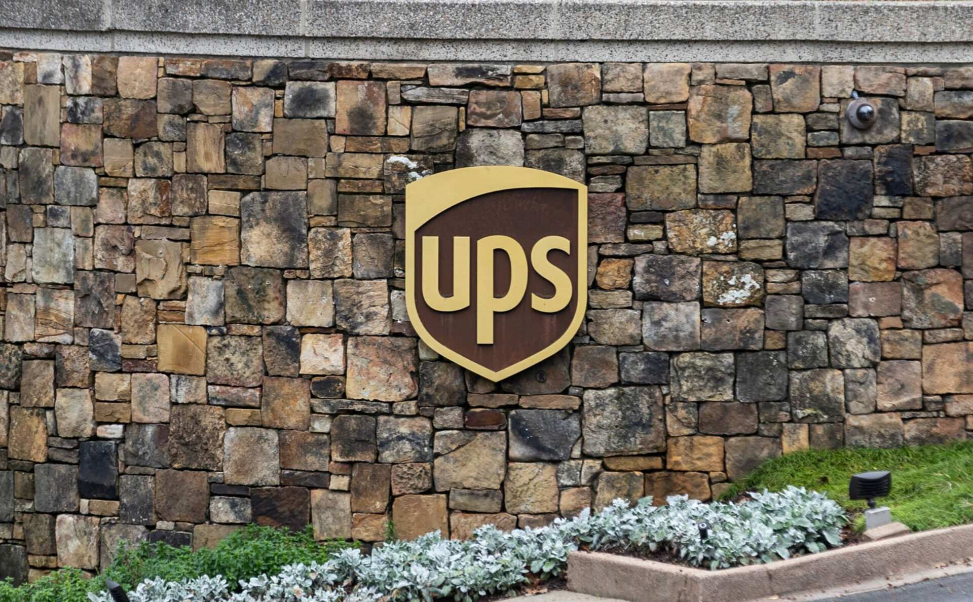 SEC fines UPS $45 million, saying it improperly valued freight business