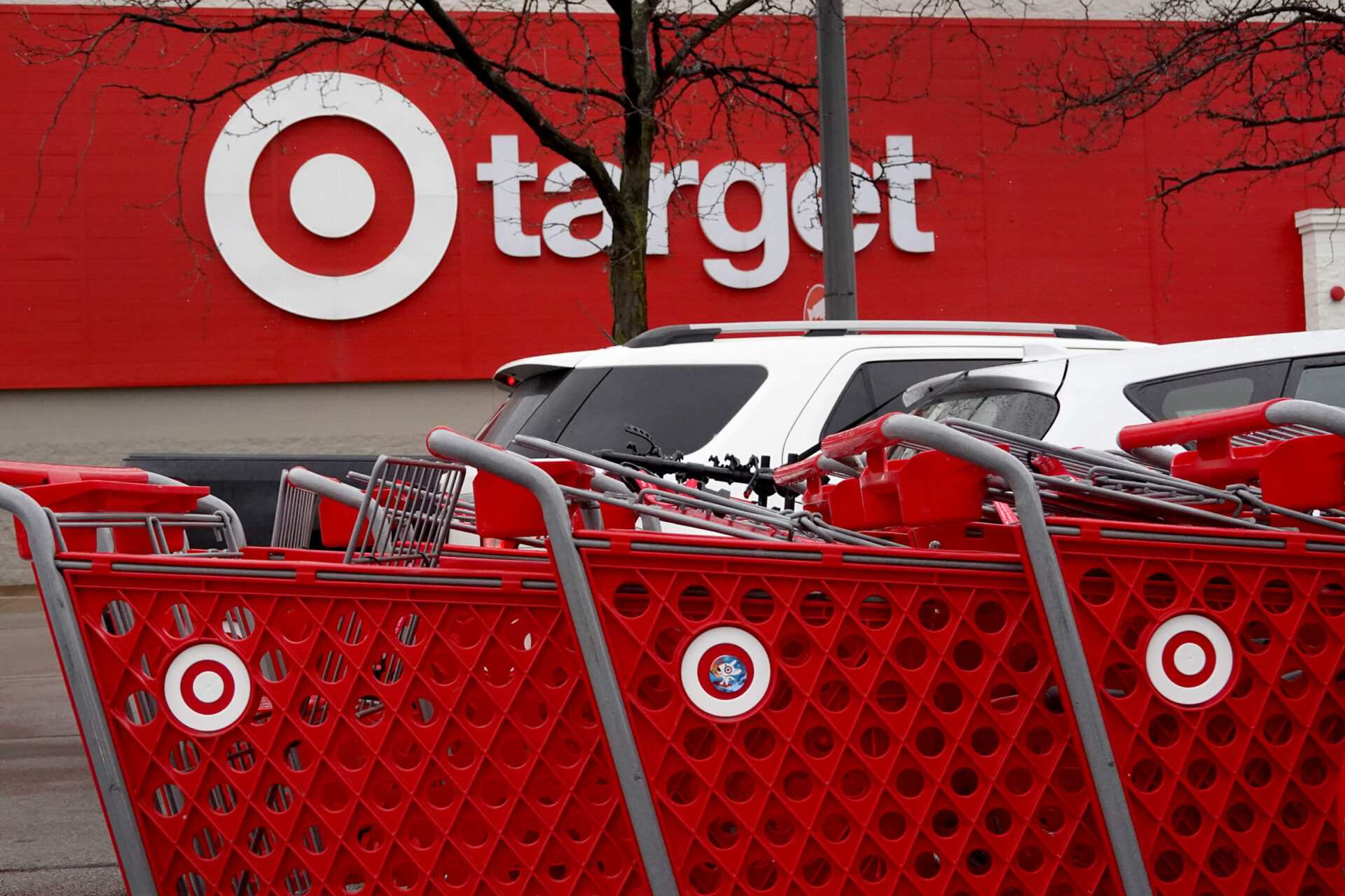 Target stock tanks as customers keep spending in check