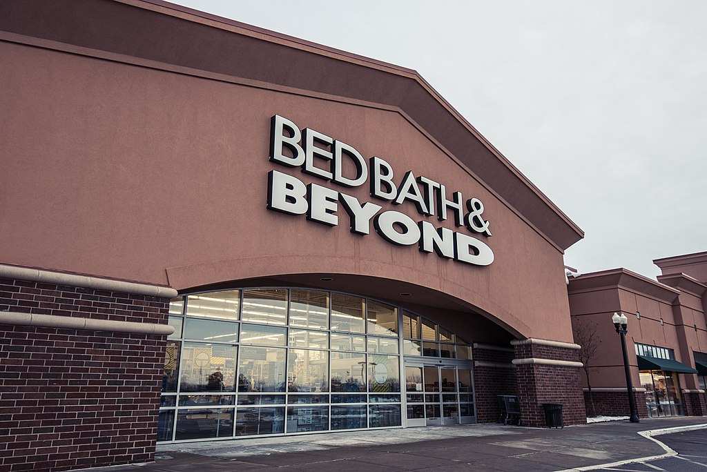 Police: Gustavo Arnal, CEO of troubled Bed Bath & Beyond, jumped to death from New York apartment