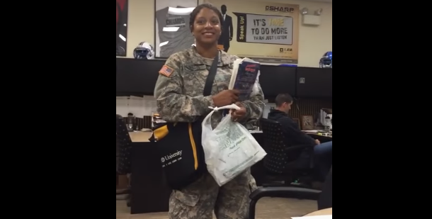 Going Viral Stolen Valor Fake Colonel Walks Into Recruiting Office Trying To Get Free Travel 8002