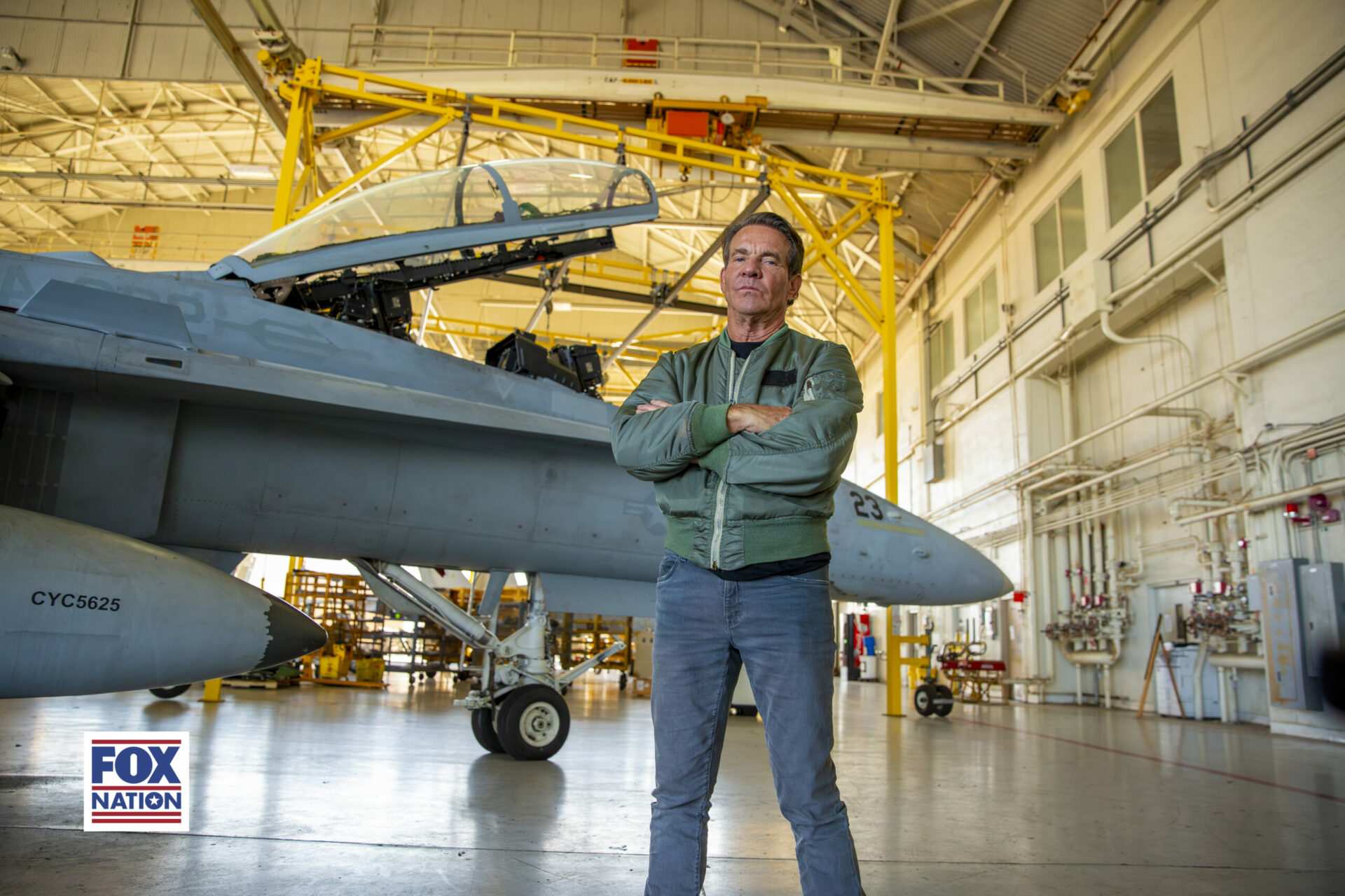 Actor Dennis Quaid to host new series 'Top Combat Pilot'