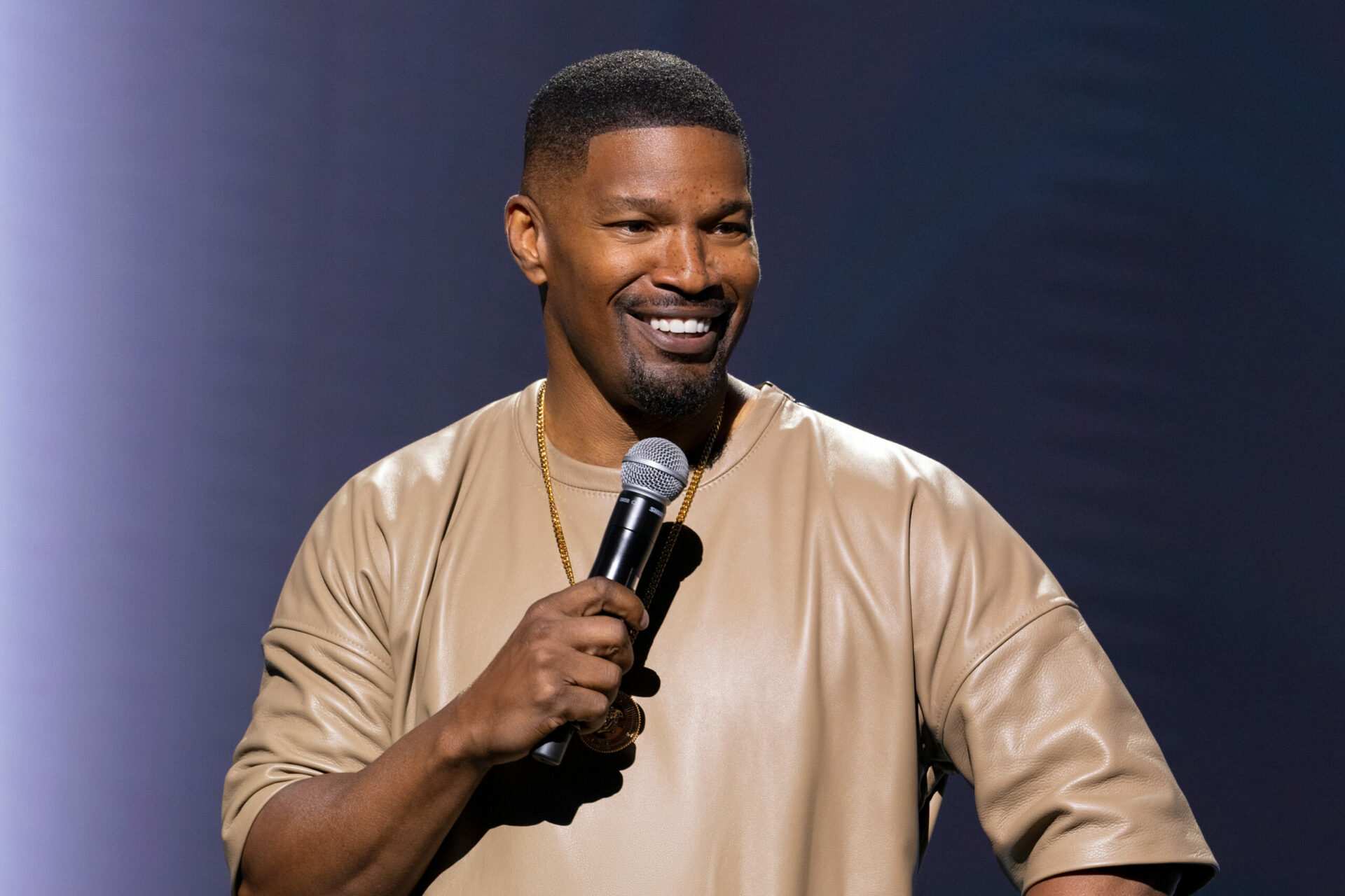 Actor Jamie Foxx requires stitches on his face after a glass was thrown at him during birthday dinner in Beverly Hills