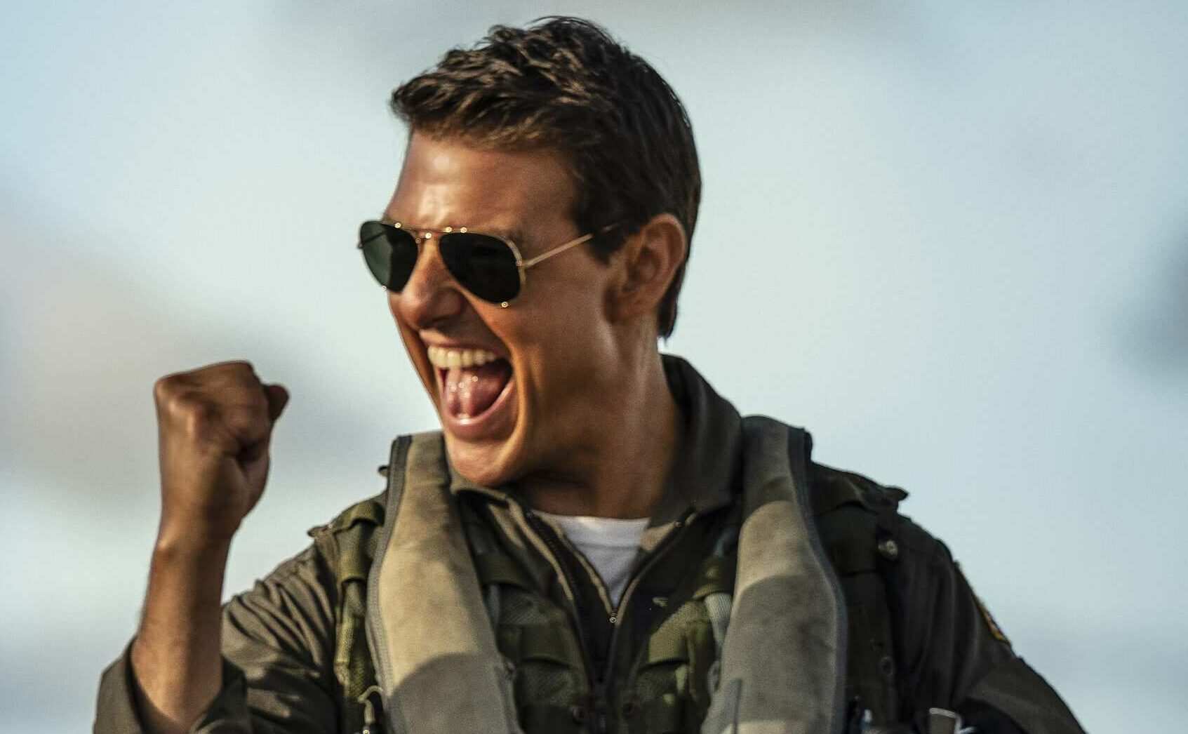 Tom Cruise Shooting ‘Mission: Impossible 8’ on U.S. Aircraft Carrier Off Italian Coast