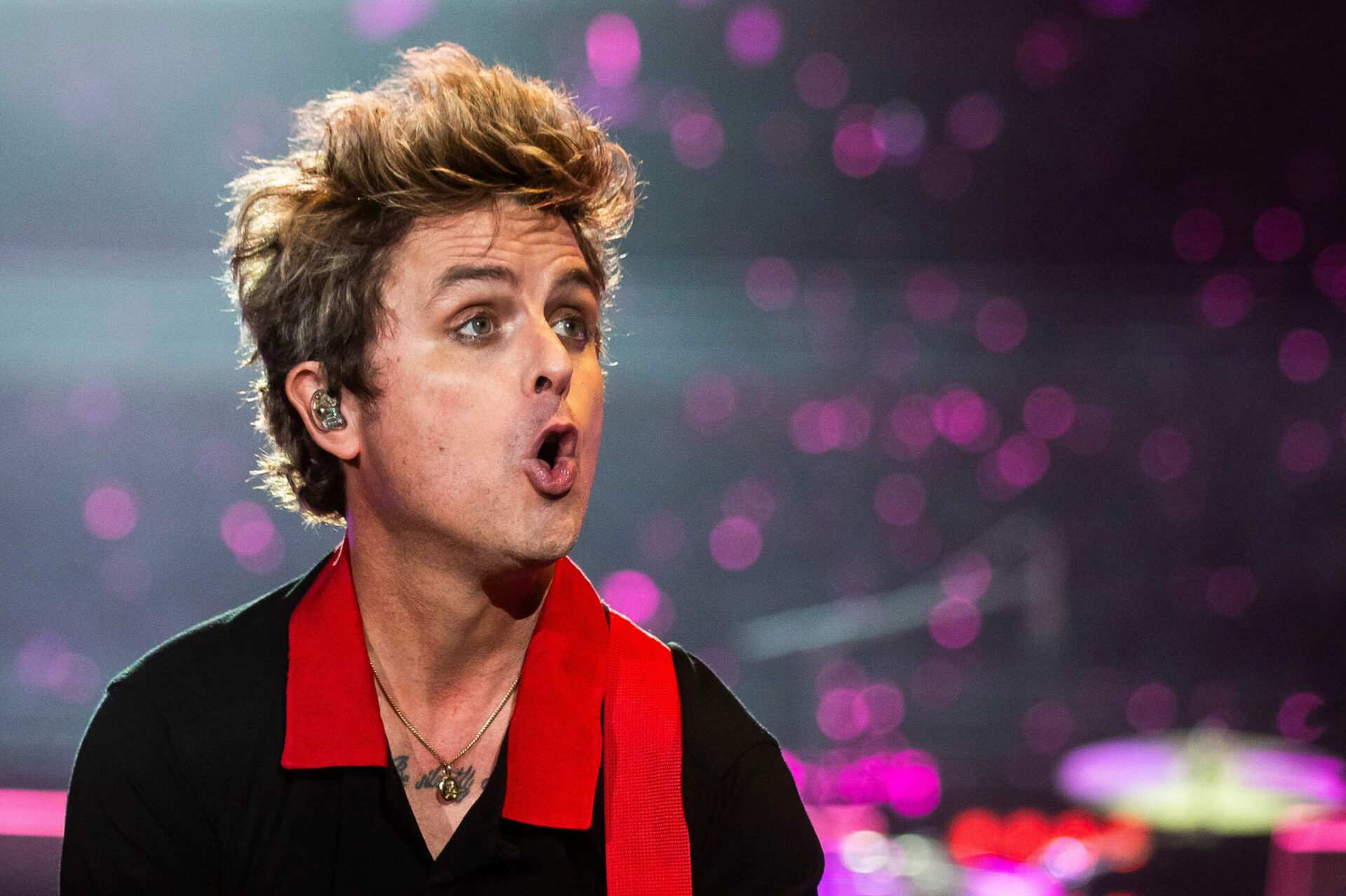 Feds investigating man accused of flying drone at Detroit Green Day concert