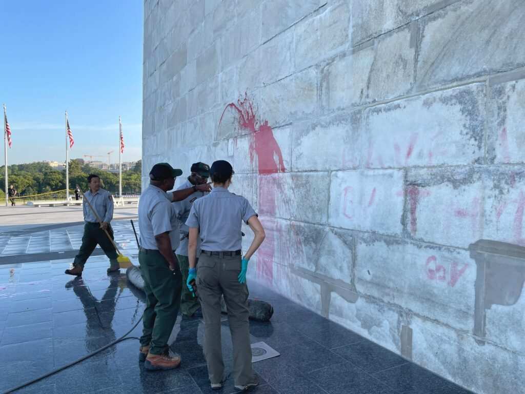 FdLmIr2X0AE3NXH | Man painted vulgar message on Washington Monument, officials say. He’s been arrested | The Paradise News