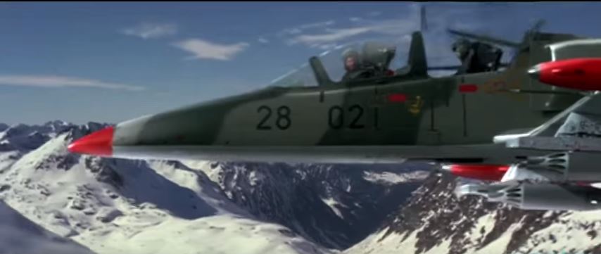 Watch The Top 10 Movie Aerial Dogfights Featured