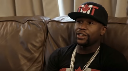 Floyd Mayweather says he could make $300 million for fight against Conor McGregor Featured