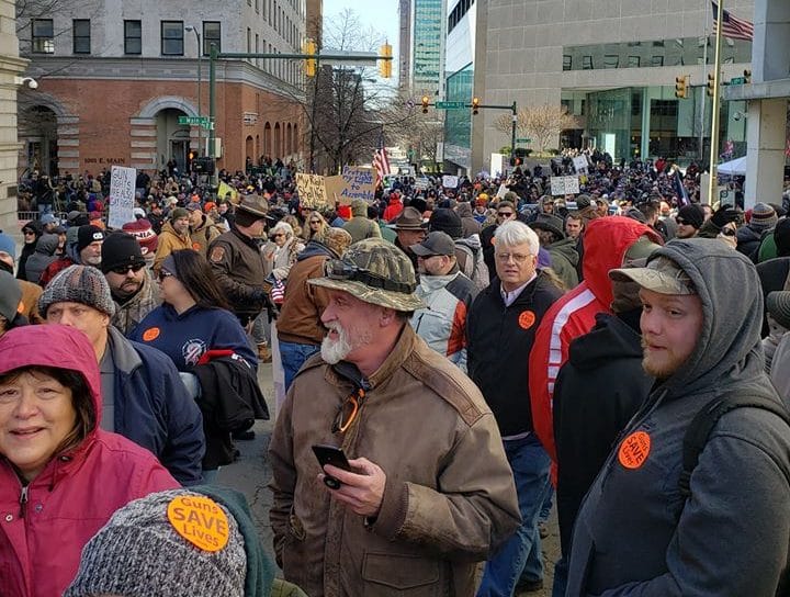 Video/Pics: VA gun rally attendees pick up trash, leave nothing behind ...