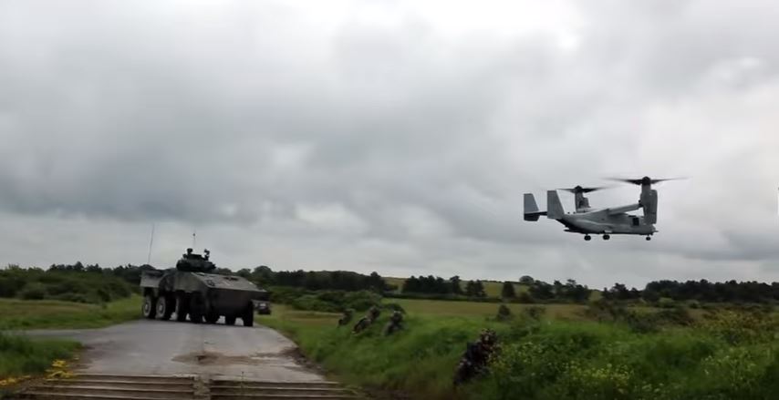 Watch U.S. Marines & French Army Use Famas Assault Rifles In Heavy Urban Combat Firefight Simulation Featured