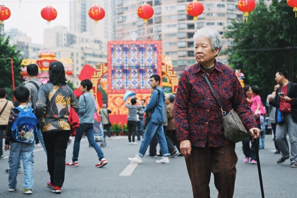 Why are chinese people assholes