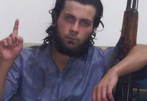 ISIS Fighter Kills His Own Mother In Public For The Most Disturbing Reason Featured