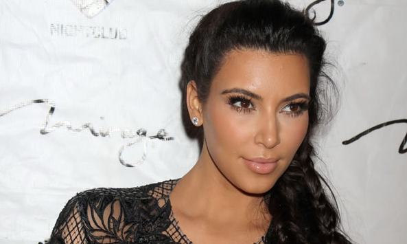 Kim Kardashian Tied Up, Held At Gunpoint, Robbed Of $10 Million In Jewelry Featured