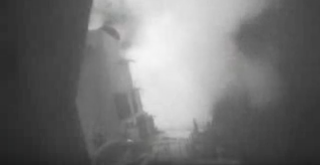 U.S. Navy Fires Missiles At Iranian-Backed Yemen Terrorists – Takes Out Radar Sites Featured