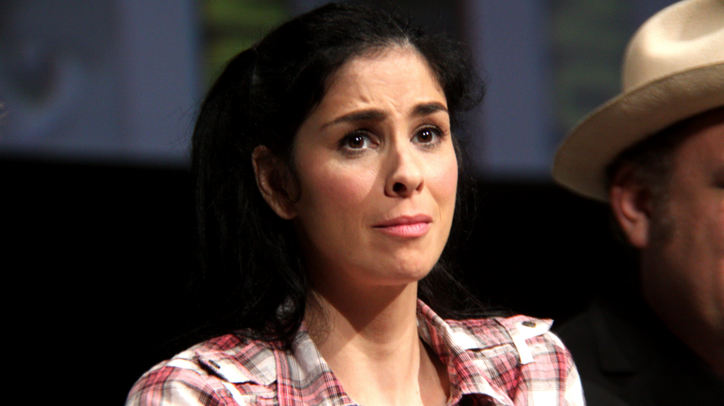 Comedian Sarah Silverman Calls For Military Coup Against Trump Featured