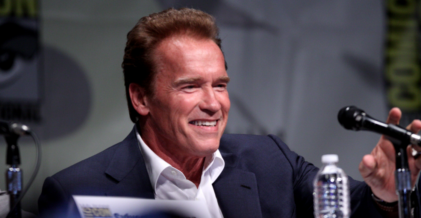 Schwarzenegger On President Trump: I Wanted To “Smash His Face Into A Table” Featured
