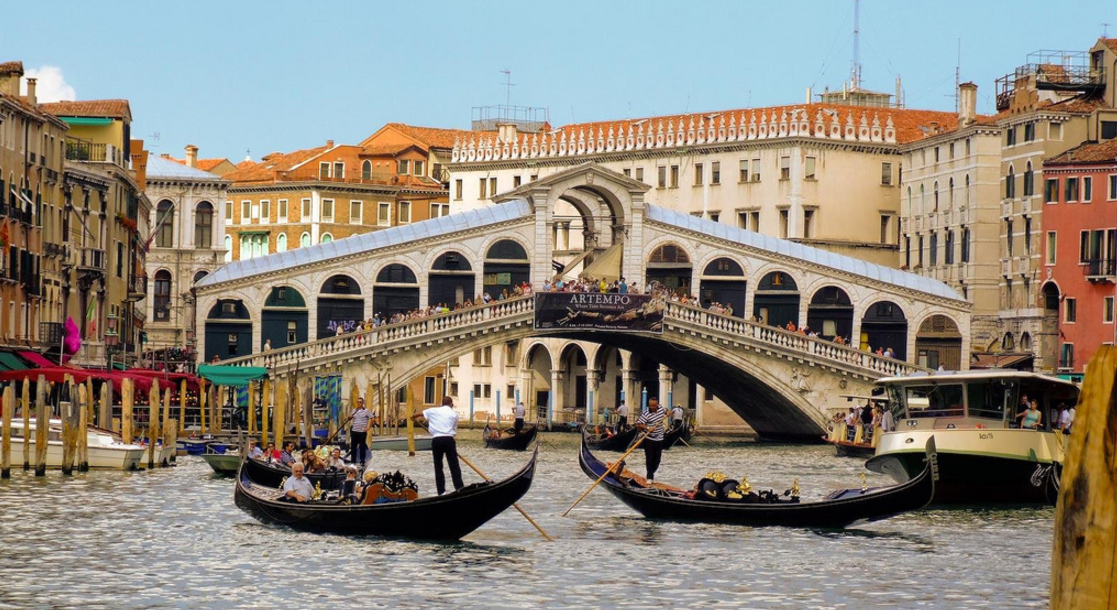 Italian Police Thwart Terror Plot To Bomb Venice’s Most Iconic Bridge Featured