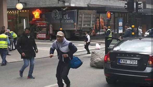 Truck Attack Plows Through Crowd In Sweden – Deaths Reported (VIDEO) Featured